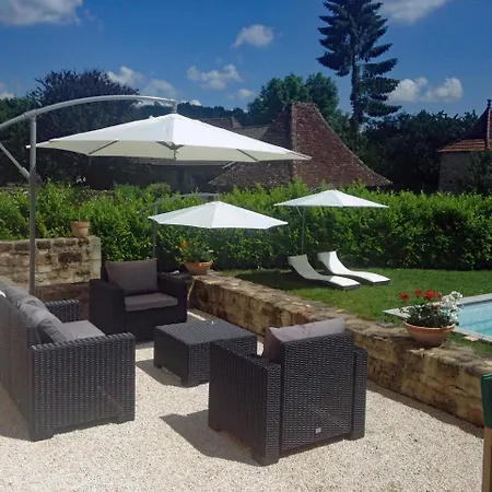 Villa Sleeps 10 Pool Wifi *