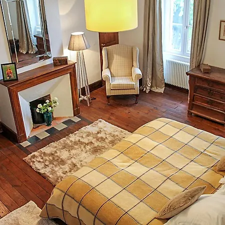 Sleeps 10 Pool Wifi Villa Le Bourg